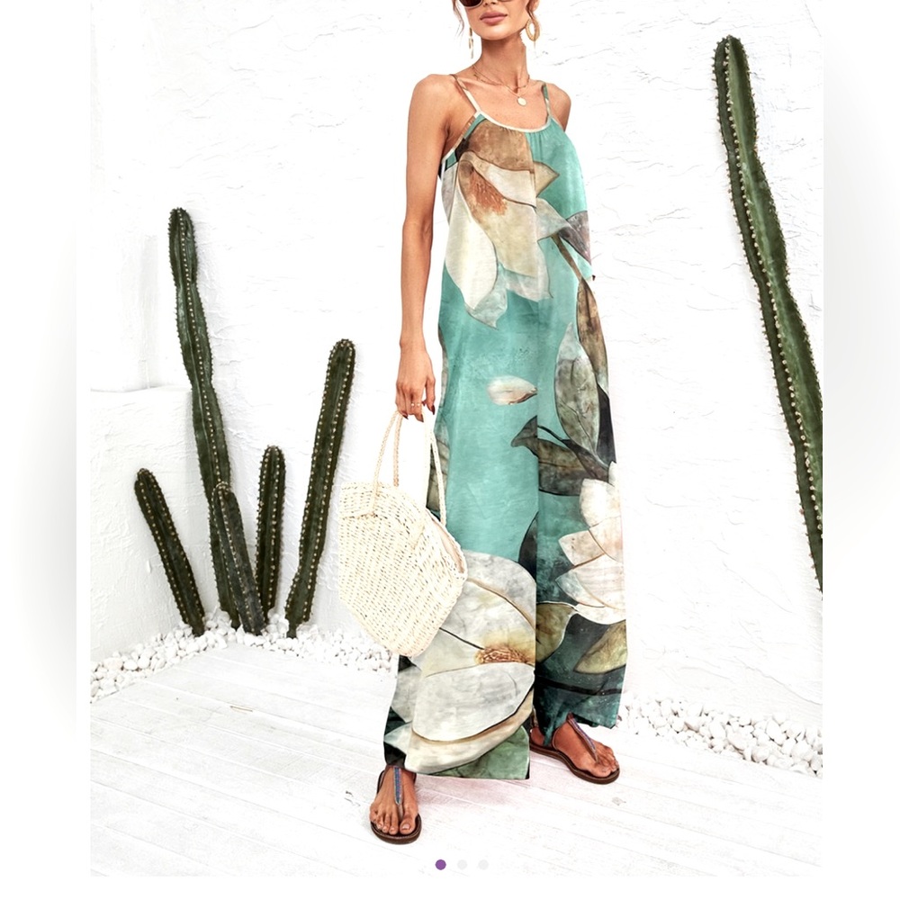 Jumpsuit, new without tags size large.